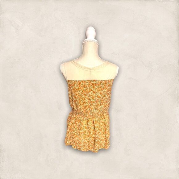 Iris Basic | Women’s Sleeveless Boho Floral Prairie Blouse Large - Picture 7 of 8